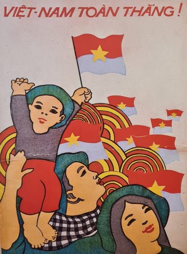 Bảo tàng Phụ Nữ: Hơn bao giờ hết, giờ đây là lúc chúng ta cần nhớ đến tất cả các đóng góp của phụ nữ trong lịch sử Việt Nam. Bảo tàng Phụ Nữ chứa đựng nhiều tài liệu và hiện vật quý giá về cuộc đời và sự nghiệp của các bà mẹ, chị em phụ nữ Việt Nam.